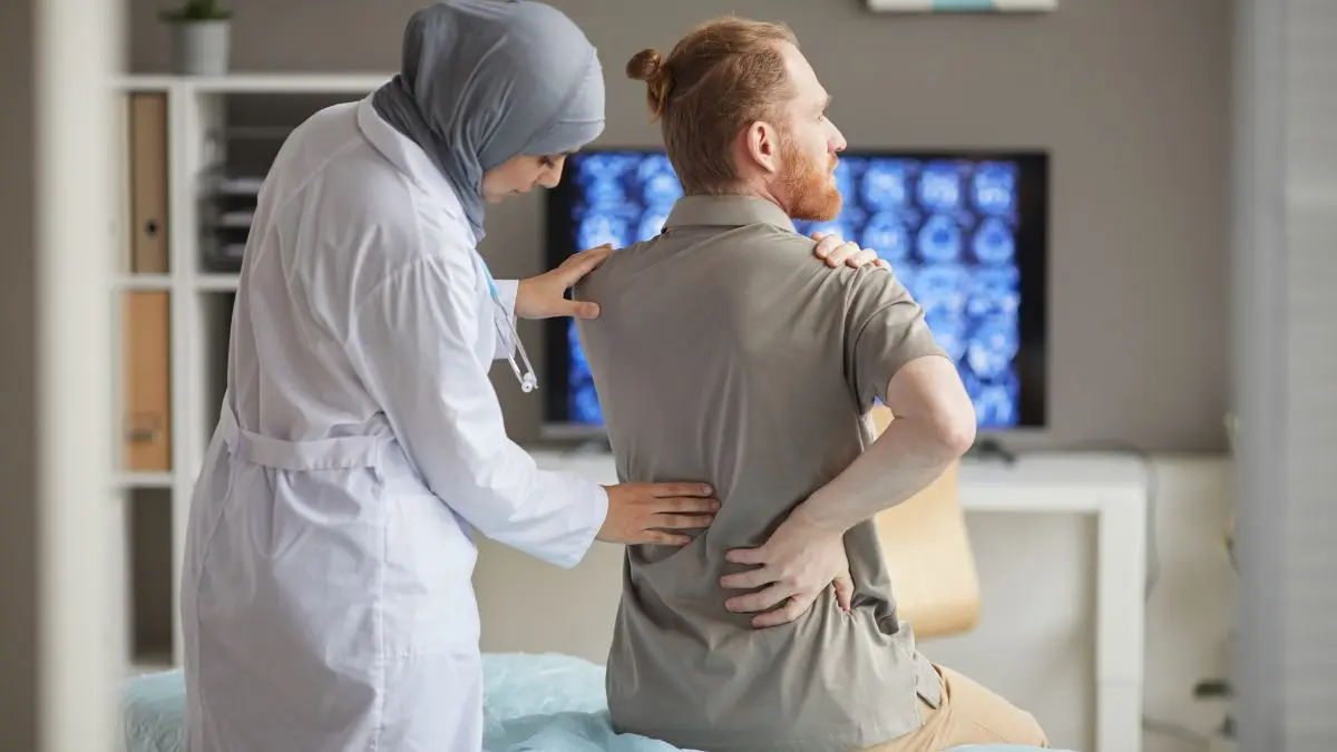 back pain specialist Yorkville