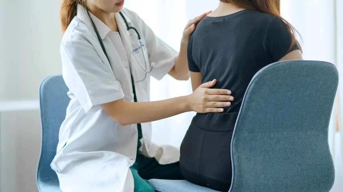 lower back pain doctor near me (1)